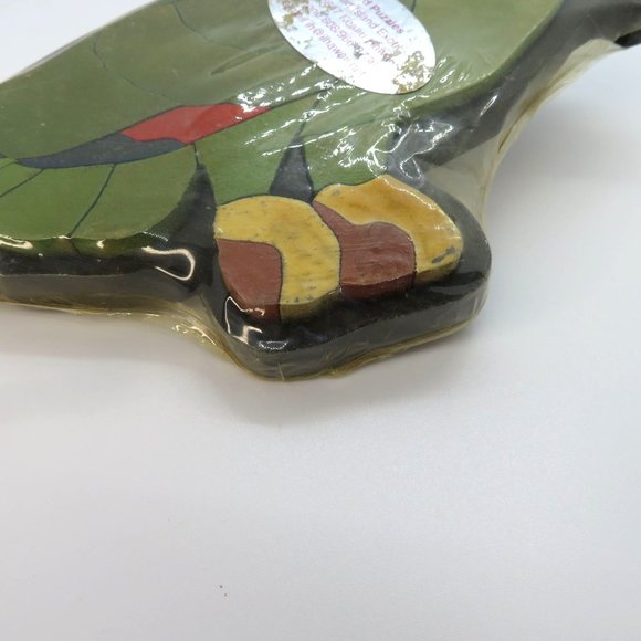 Vintage Wooden Parrot Puzzle Small 8 x 4 Made in Hawaii New Old Stock - Picture 7 of 9